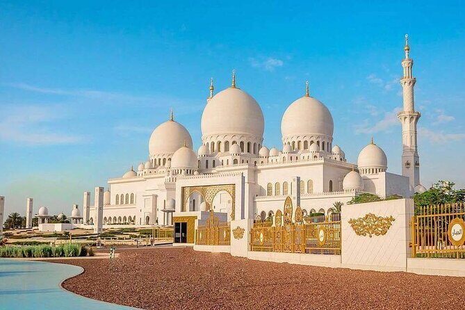 Full-Day Abu Dhabi City Tour with Etihad Tower Entry - Sheikh Zayed Grand Mosque Center: the centerpiece visit