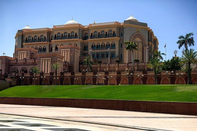 Full Day Abu Dhabi City Tour with Ferrari World - Miraj Islamic Art Centre: A Quick Culture Detour