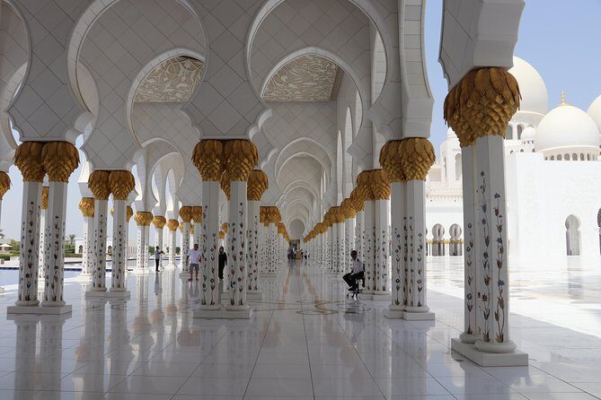 Full Day Abudhabi City Tour with Ferrari World Theme Park Ticket - Ferrari World Yas Island: 5 hours of racing energy