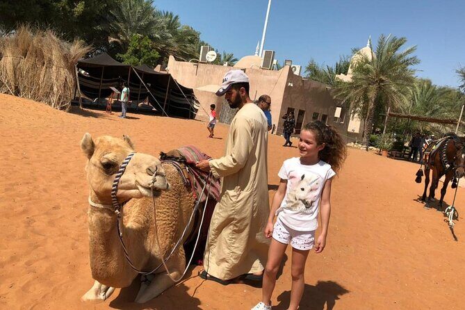 Full Day Al Ain tour with Lunch from Dubai - Buffet lunch in a luxury hotel: the included win