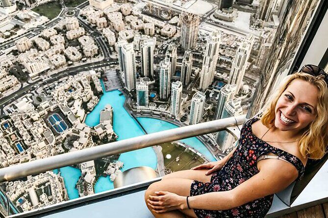Full Day Dubai City Tour with At the Top Burj Khalifa Ticket - Dubai Aquarium & Underwater Zoo: photostop only