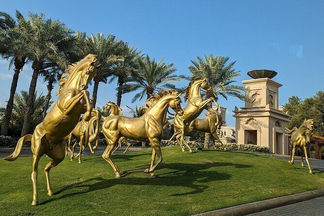 Full Day Dubai City Tour with Dubai Frame & Burj Khalifa Tickets - Dubai Mall plus the fountain show: why this timing works