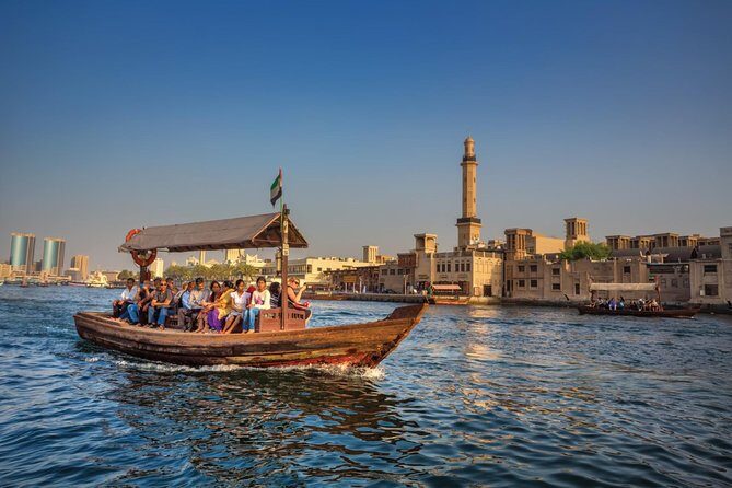 Full-Day Dubai Sightseeing Tour with Lunch from Dubai - Al Fahidi and Al Fahidi Fort: old Dubai in a compact dose