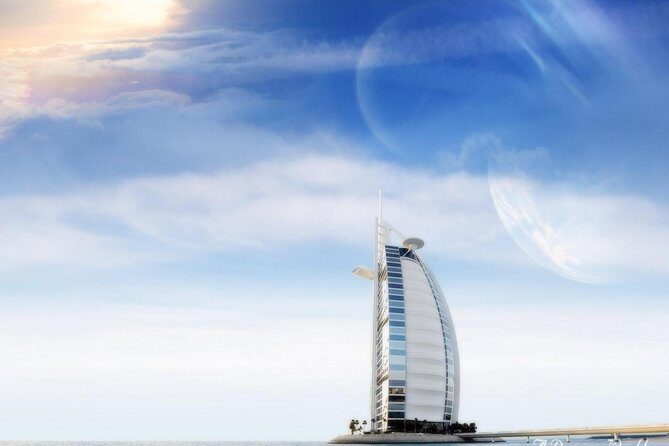 Full Day Dubai Tour with Lunch and Entry to Burj Khalifa - Dubai Mall, Emirates Mall, and Ski Dubai: Cool Down and People-Watch