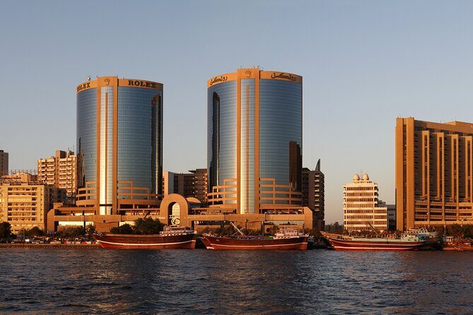 Full Day Explore Dubai City Tour with guide and transfers - The 10-hour Dubai loop: how the day actually flows
