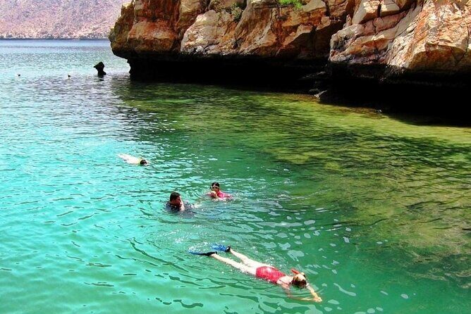 Full Day Musandam Dibba Cruise with Buffet Lunch - Entering Oman for the Cruise: Why It Matters