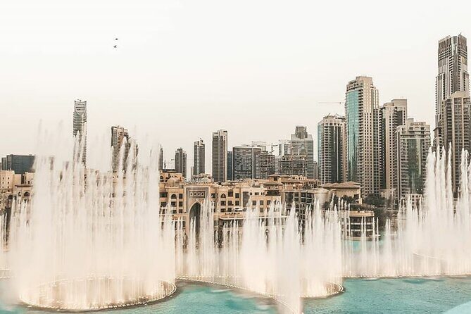 Full-Day Private Guided Tour of Dubai's Top Attractions - Dubai Mall Free Time: Use It for Aquarium and Rest, Not Shopping Pressure