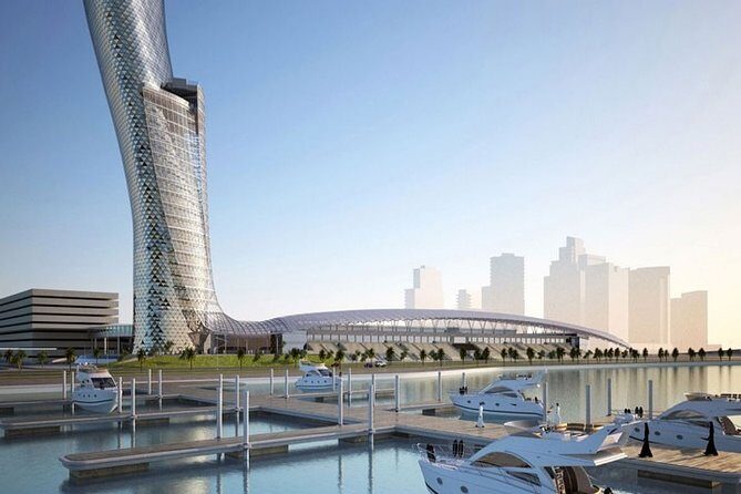 Full-Day Private Guided Tour to Abu Dhabi - Getting picked up and staying comfortable in the car