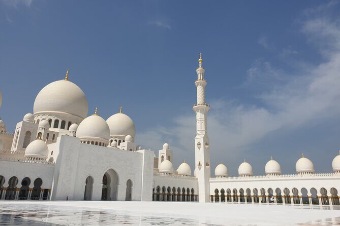Full Day Private Tour in the UAE Capital - Sheikh Zayed Grand Mosque: Where the Day Starts Strong