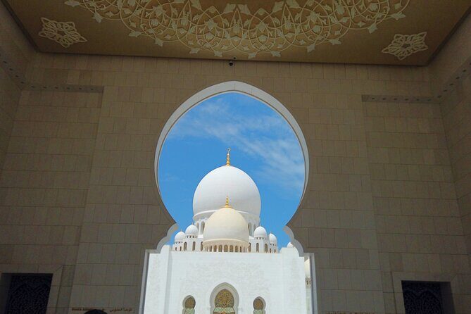 Full Day Shared Tour to Abu Dhabi City - Price and what you’re really getting for $47.45