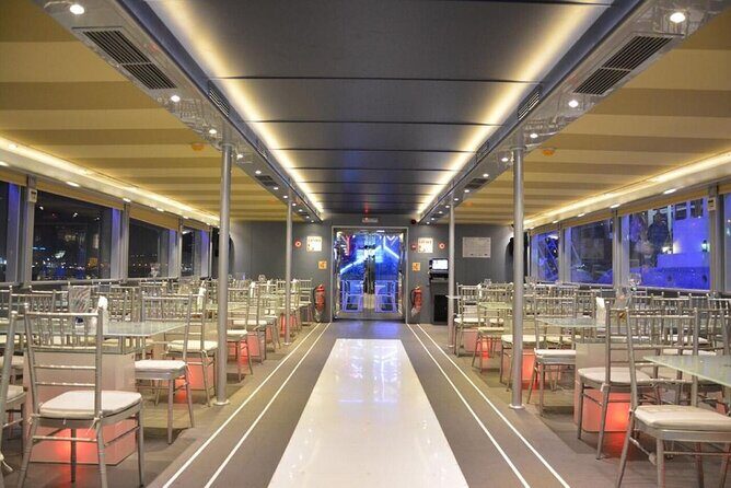 Glass Cruise in Dubai Marina with Dinner - Tanura show and entertainment: what it adds (and what to expect)