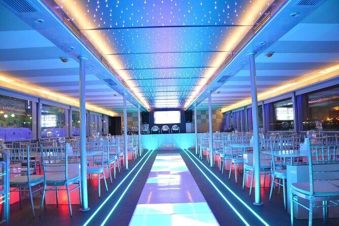 Glass Cruise in Dubai Marina with Dinner - The catamaran cruise: what “two hours on the water” means