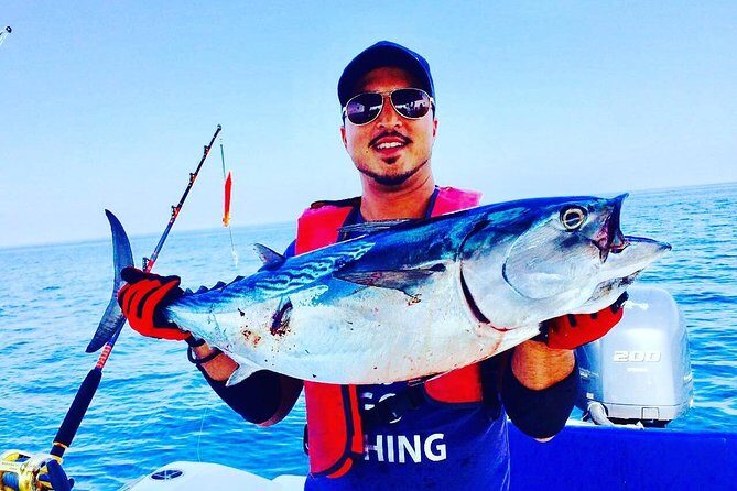 Go Fishing Dubai 5 hours Trolling & Regular Fishing - Timing: 6:30am to 11:30am Works (If You’re Ready to Wake Up)