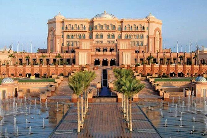 Guided Abu Dhabi City Tour from Dubai - Stop 2: Abu Dhabi Dates Market (Local Flavor in Half a Block of Time)