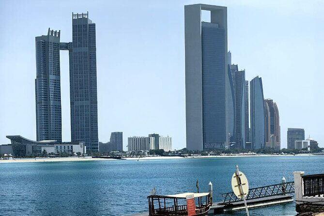 Guided City Tour of Abu Dhabi with Sheikh Zayed Mosque - Miraj Islamic Art Centre: Short Museum Time, Clear Focus