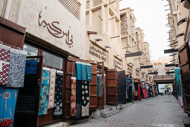 Half Day Dubai City Tour - Private Transfer - Zabeel Palace and Dubai Frame: quick looks that help you orient