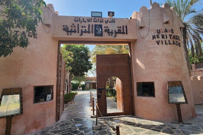 Half Day Private Abu Dhabi City Tour - Date Market Stop: 120 Varieties, 30 Minutes, Good Memories