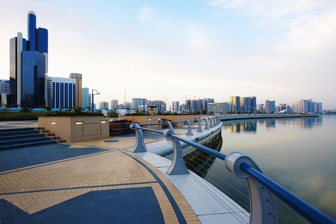 Half-Day Private Abu Dhabi Tour From Dubai - Pickup at 9:00 and a New Air-Conditioned Ride from Dubai