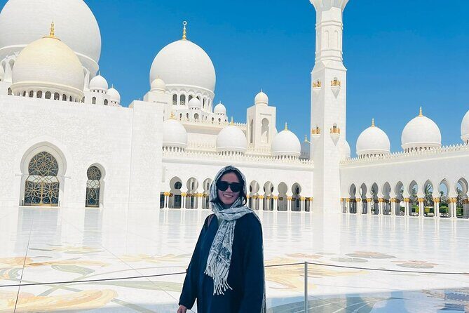 Half-Day Private Tour from Dubai to Sheikh Zayed Grand Mosque - Getting There on Shaikh Zayed Road: Fast, Direct, and Air-Conditioned