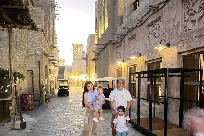 Half Day tour to Ancient Dubai, boat ride, Old and Gold Market - Dubai Gold Souk finish: window shopping or going for the statement piece