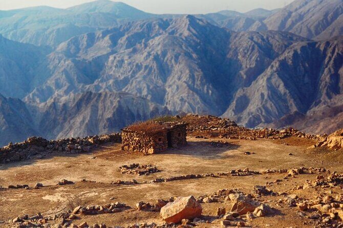 Hatta Heritage Village Tour from Dubai With Kayaking - Hatta Hill Park: calm views and a viewpoint tower