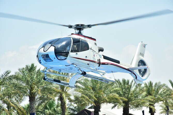 Helicopter Private Tour in Abu Dhabi - Emirates Palace: From Beams of Light to Beachfront Geometry