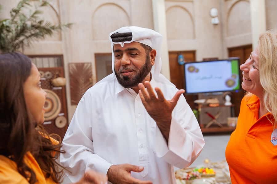 Historic Forts, Boats and Pearls of Old Dubai Walking Tour - Key things that make this tour work