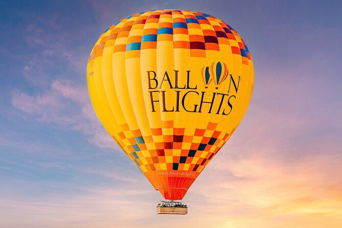 Hot air Balloon With 1957 Vintage Land Rover - Hot air balloon over Dubai desert: DJ in the sky and a signed certificate