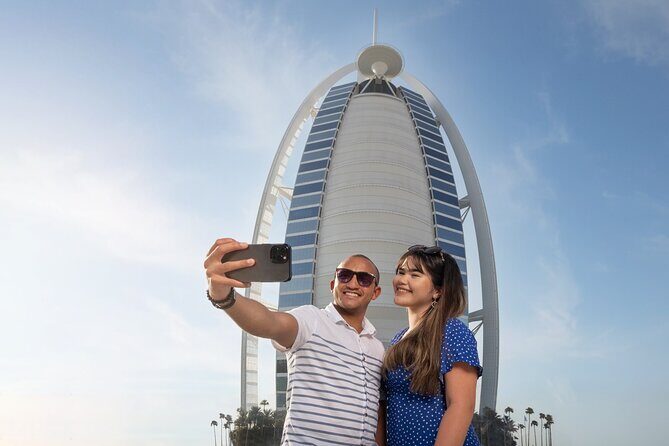 Inside Burj Al Arab Dubai Guided Tour with Experience Package - The 90-Minute Butler-Guided Loop: Atrium, Sail Shape, and Suites
