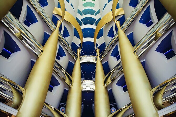 Inside Burj Al Arab Guided Tour with Options - Meeting Point, Dress Code, and the Smart Way to Arrive