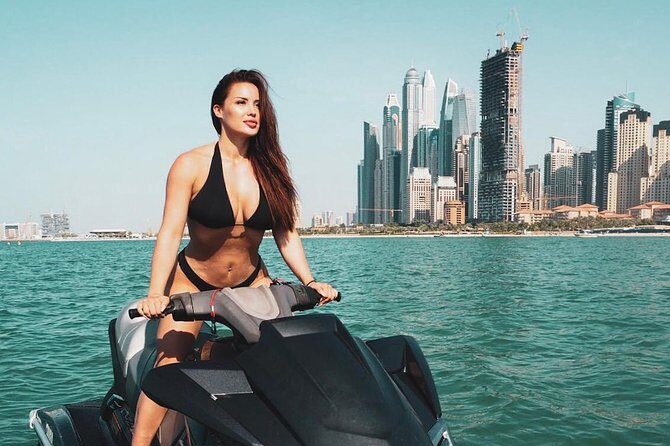 Jet ski Dubai 30 minute Guided Sightseeing Tour - Safety and control: what a guided ride changes