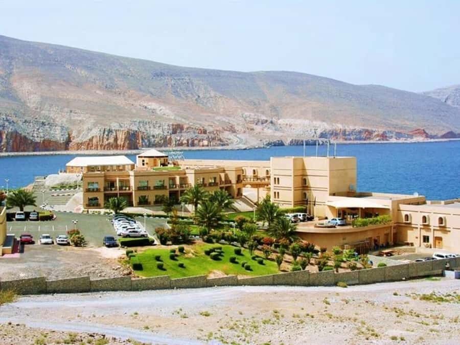 Khasab: Private City Tour and Wadi Qadah - The 16th-Century Fort and the Artifact Museum Stops