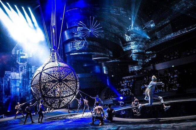 La Perle by Dragone Show Tickets in Dubai - The acts: acrobats, aerialists, divers, and dancers