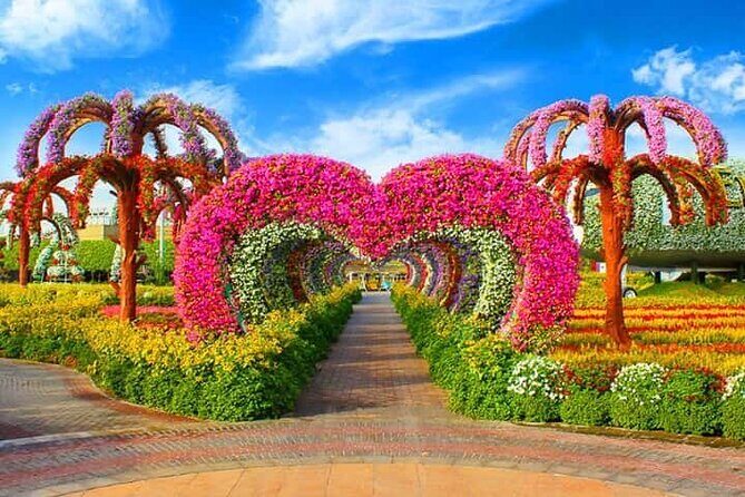 Miracle Garden And Global Village With Optional Transport - My best game plan: photos, food sampling, and souvenir strategy