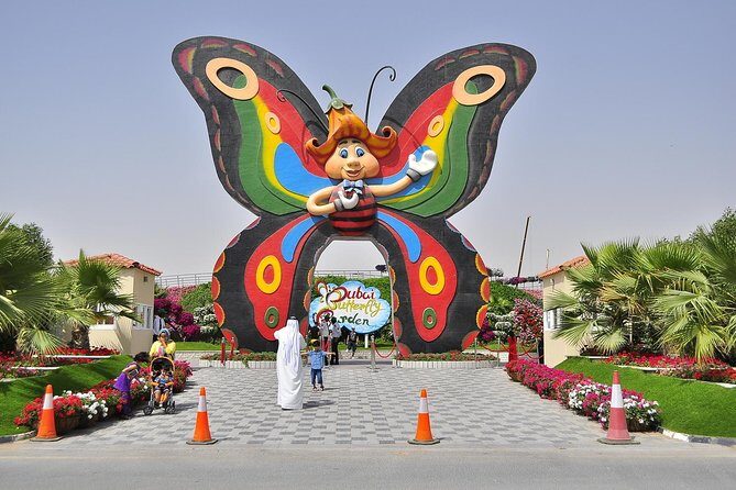 Miracle Garden: Dubai Flora and Fauna 4-Hour Tour - Dubai Butterfly Garden domes: the climate-controlled start