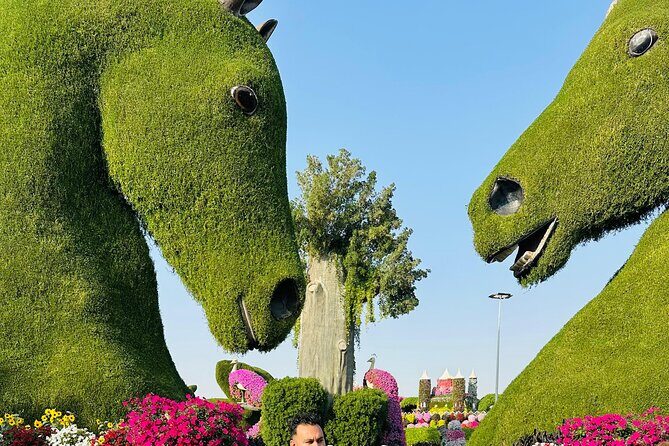 Miracle Garden with Entrance Ticket and Transfers - The flower highlights: heart arches, the A380, and other must-sees