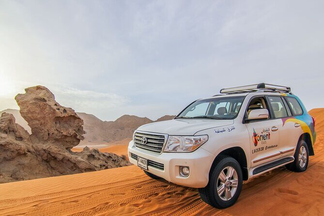 Mleiha Dubai Desert Safari with Stargazing and Dinner - Camel Rock and Fossil Rock: desert landmarks with real personality