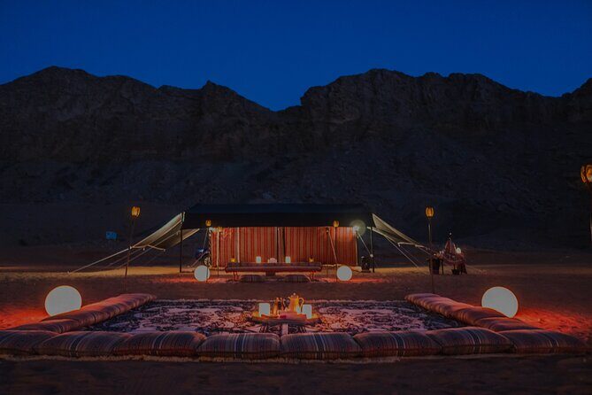 Mleiha Panoramic Lounge - Camp comfort you don’t think about until you need it