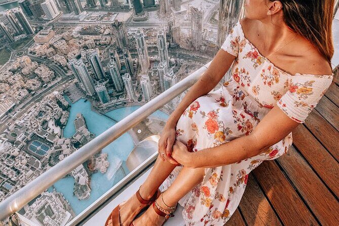 Modern Dubai Tour including Burj Khalifa Tickets - Entering Burj Khalifa the smart way: At the Top on floors 124 (and the view above)