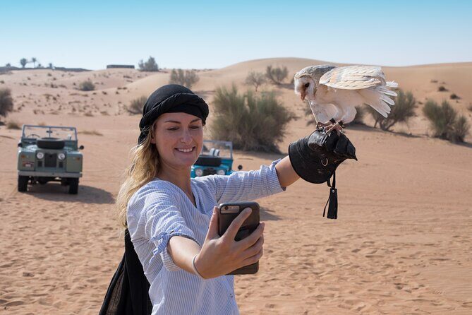 Morning Falconry & Nature Desert Safari with Transfers from Dubai - Pickup to the desert retreat: what your morning actually looks like