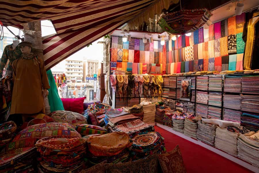Old Dubai Historic Guided Tour: Creek, Street Food & Souks - How the 3–4 hour format works (and how to plan your day)