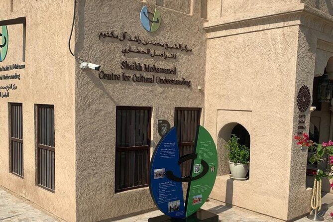 Old Dubai Walk, Souk, Street Foods, Al Fahidi and Al Seef Tales - Al Fahidi Fort and the Dubai Museum: from 1787 defenses to 1971 storytelling