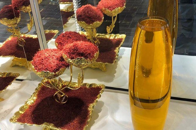 Old Dubai Walking Tour: Abra ride, Creek, Spice & Gold Souks. - Should you book this Old Dubai walking tour with abra, spice, and gold?