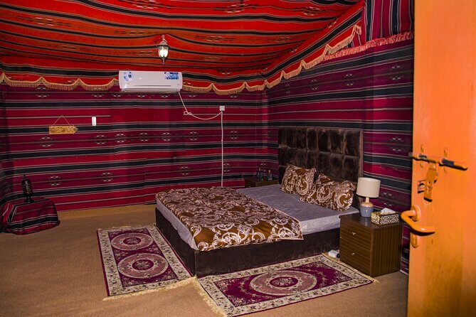 Overnight Camel Caravan with BBQ Dinner and Arabic Breakfast - Key highlights at a glance