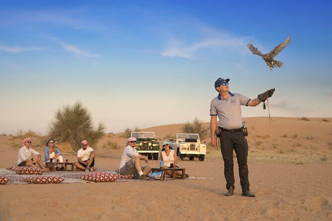 Overnight Desert Safari - Vintage Land Rovers & Traditional Activities - Sunrise Outdoor Breakfast and the Morning Desert Calm