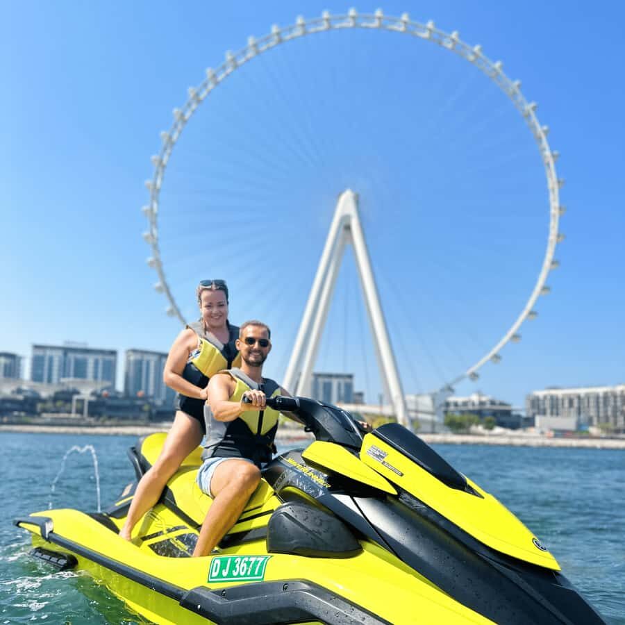 Palm Jumeirah Tour: 90-Minute Jet Ski Adventure in Dubai - Entering the Umm Suqeim start: safety first, views second