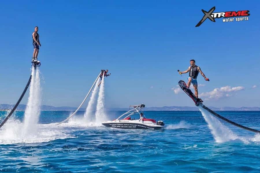 Palm Jumeirah Tour: 90-Minute Jet Ski Adventure in Dubai - What to bring and how to plan your day