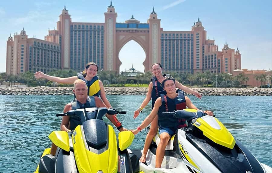 Palm Jumeirah Tour: 90-Minute Jet Ski Adventure in Dubai - Burj Al Arab to Atlantis: how the skyline ride feels in motion