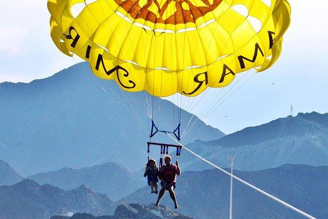 Parasailing - DoubleTree by Hilton Marjan Island meet-up: start where you’re already staying