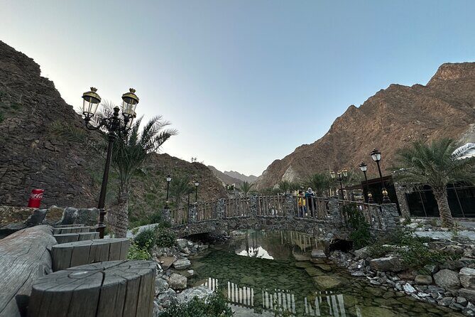 Plan a Custom Full Day Tour Around UAE - Morning Flow: Starting in Abu Dhabi or Dubai and Setting the Tone